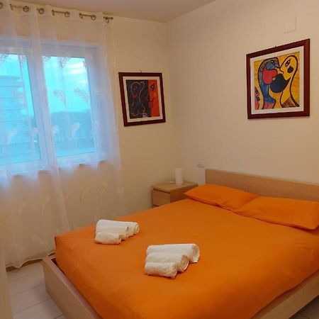 Apartament Casamare Alba Adriatica Frontemare Zewnętrze zdjęcie