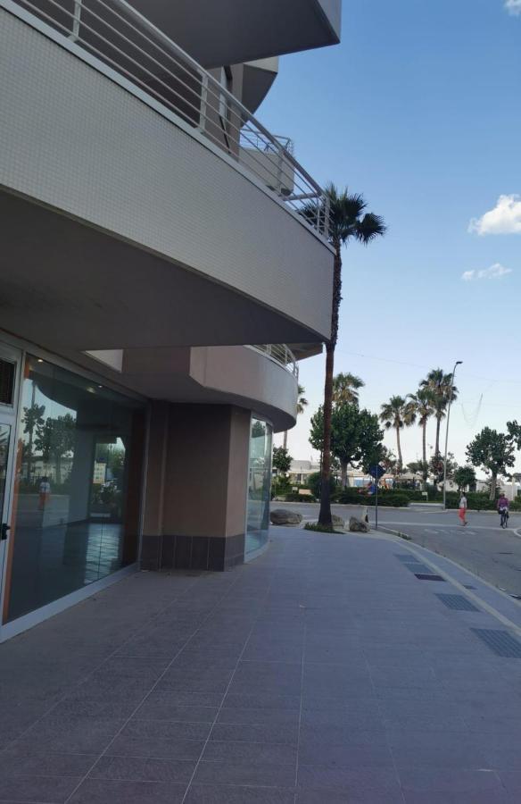 Apartament Casamare Alba Adriatica Frontemare Zewnętrze zdjęcie